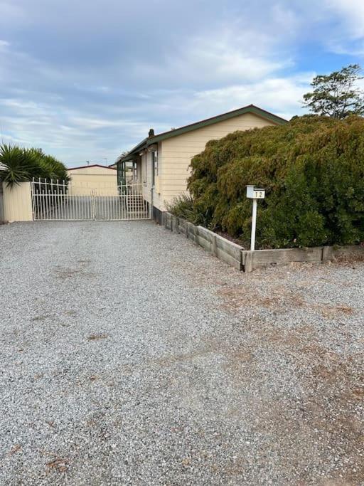 Family And Pet Friendly In Central Location Villa Port Lincoln Exterior photo